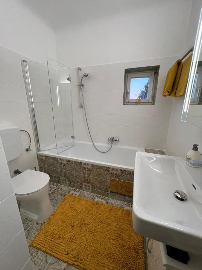 Appartment Rosengarten Baden bei Wien Esterno foto