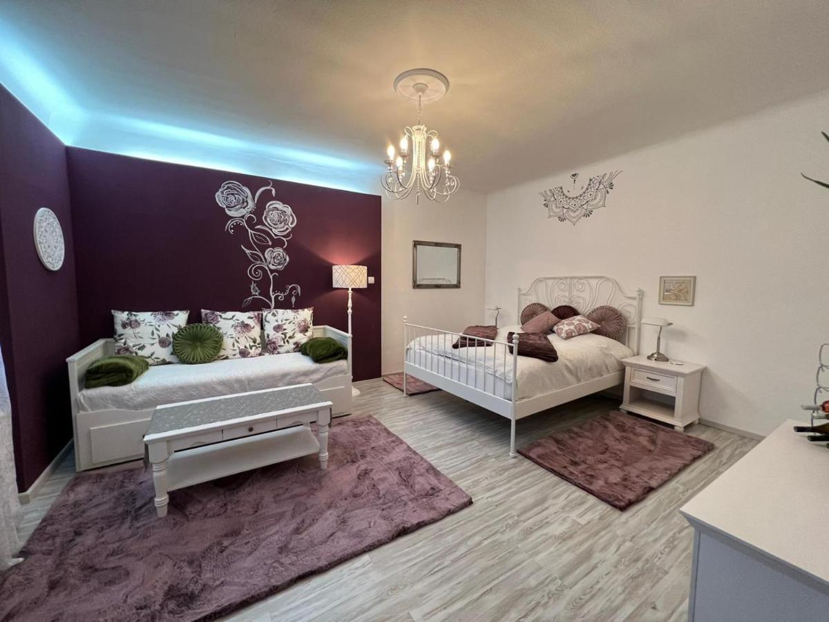 Appartment Rosengarten Baden bei Wien Esterno foto